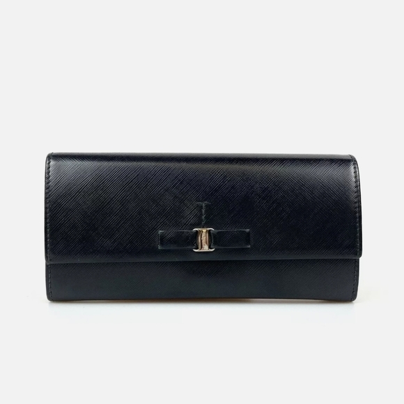 🖤 Authenric Salvatore Ferragamo Black Leather Long Wallet IR22A994 EUC 🖤 - Picture 6 of 16
